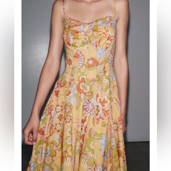 Zara Dresses & Skirts - ZW COLLECTION FLORAL PRINT DRESS